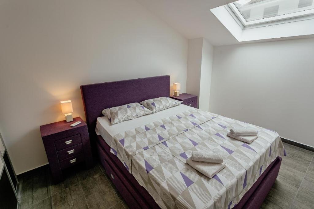 Apartments Joy Herceg Novi Esterno foto