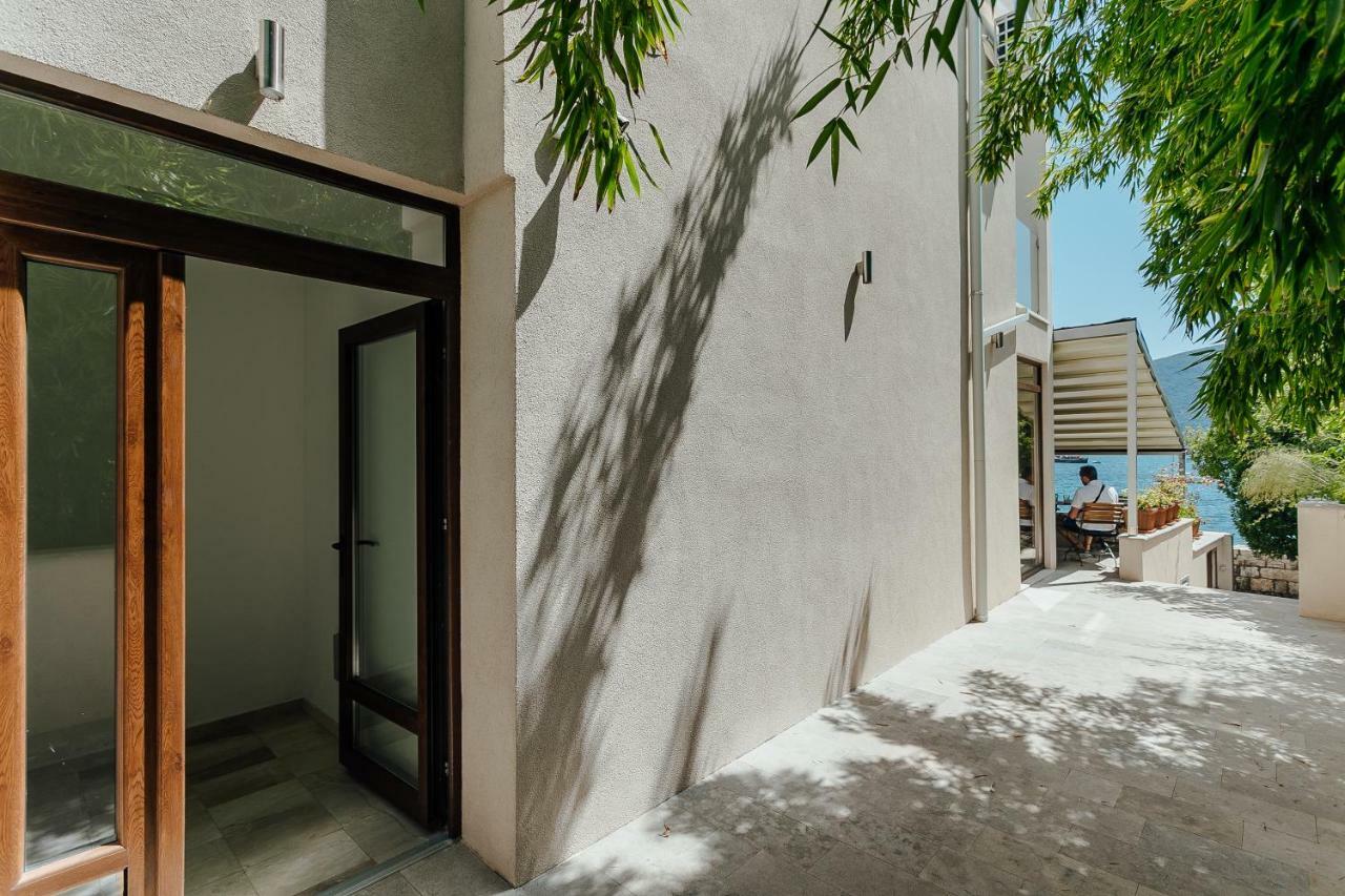 Apartments Joy Herceg Novi Esterno foto